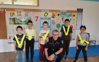 Sigurnost u prometu – edukativno predavanje za prvašiće/Безбедност у саобраћају – едукативно предавање за прваке
